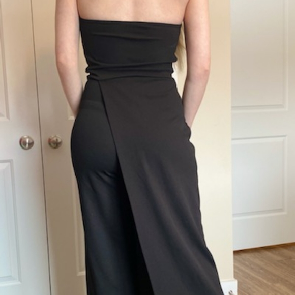 Asymmetrical Leg Jumpsuit - Picture 3 of 7